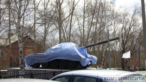 Открытие мемориала танка Т-62 в деревне Карлук513